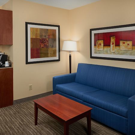 Holiday Inn Express Hotel & Suites Anniston/Oxford By Ihg Luaran gambar