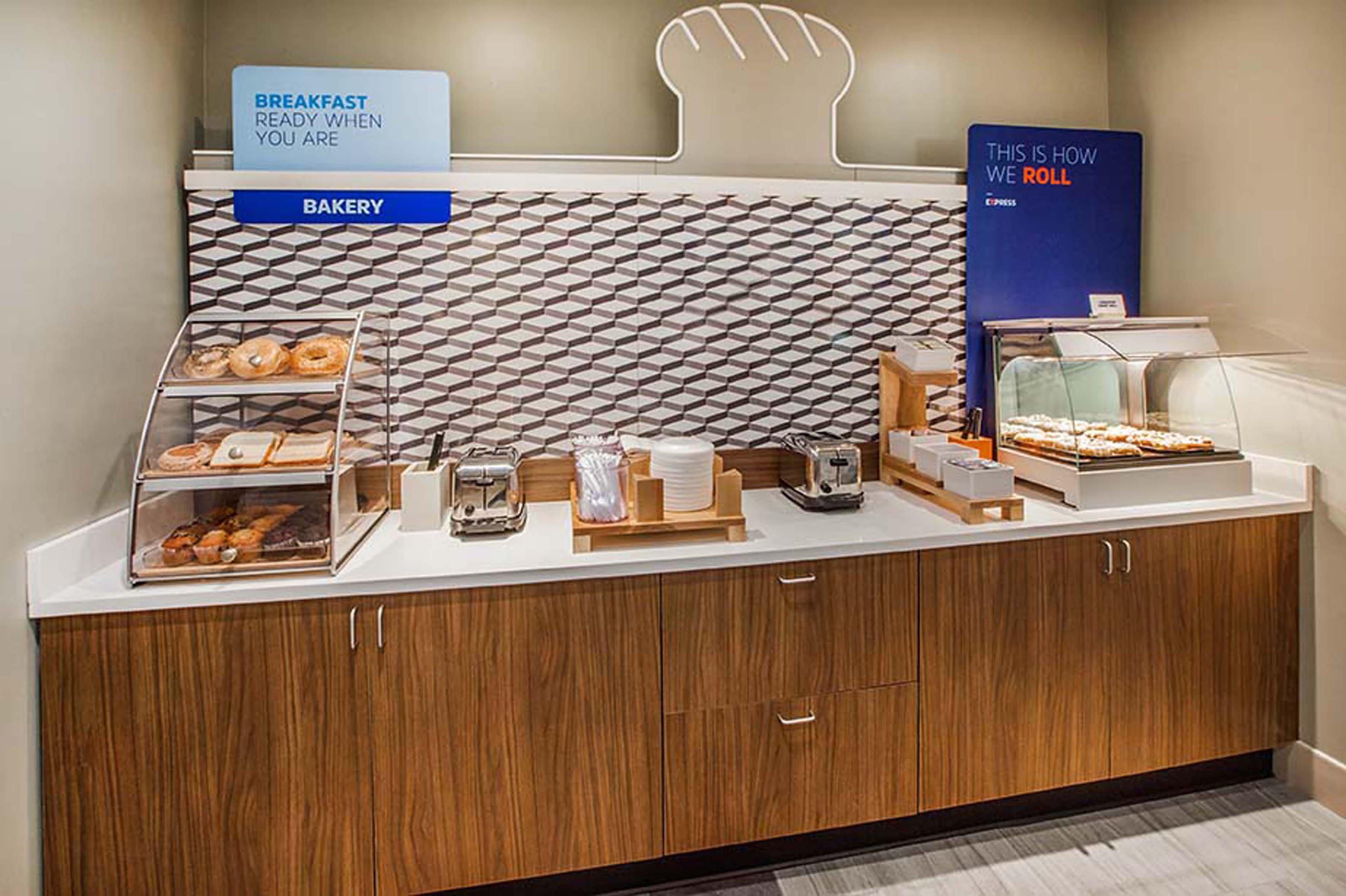 Holiday Inn Express Hotel & Suites Anniston/Oxford By Ihg Luaran gambar
