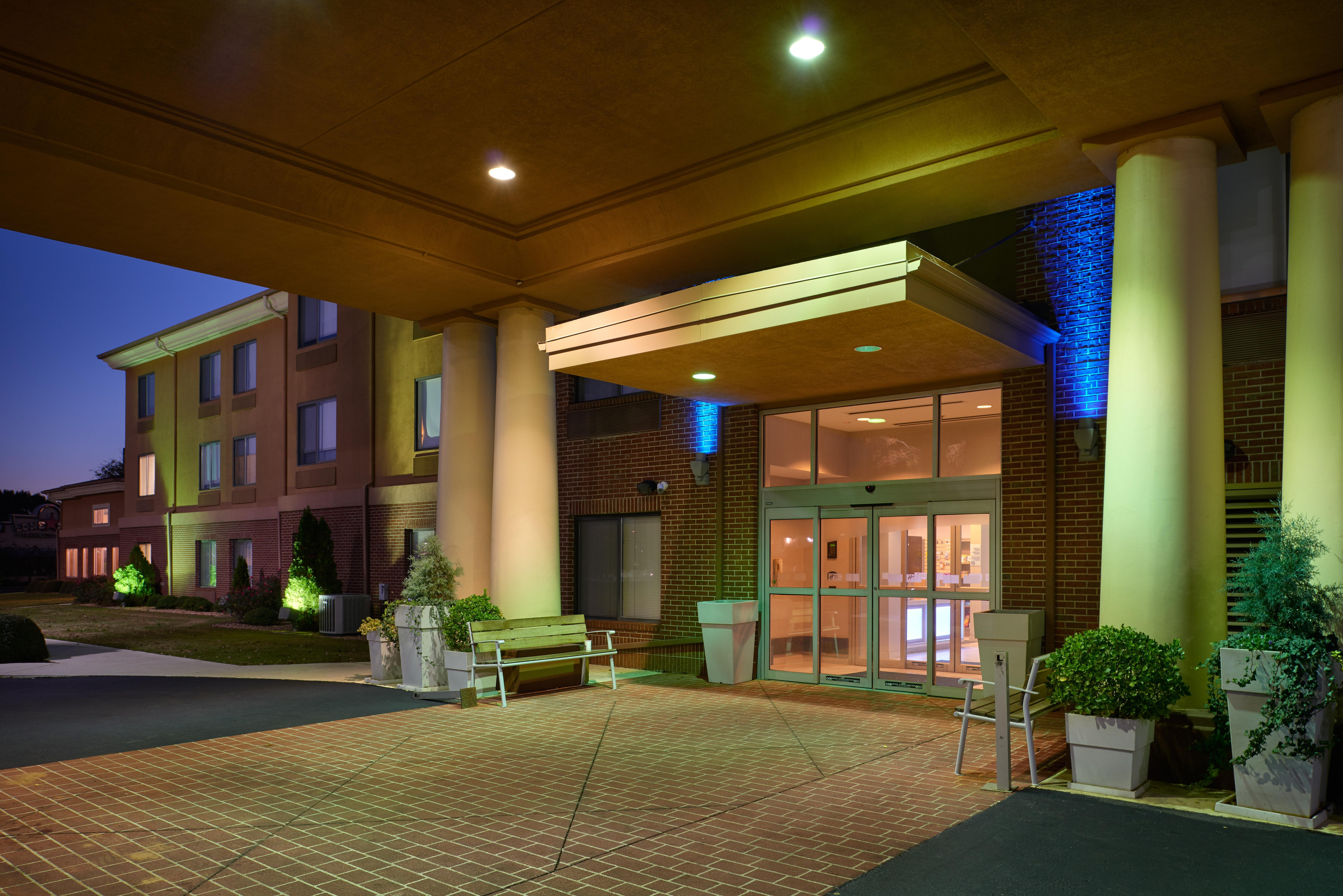 Holiday Inn Express Hotel & Suites Anniston/Oxford By Ihg Luaran gambar