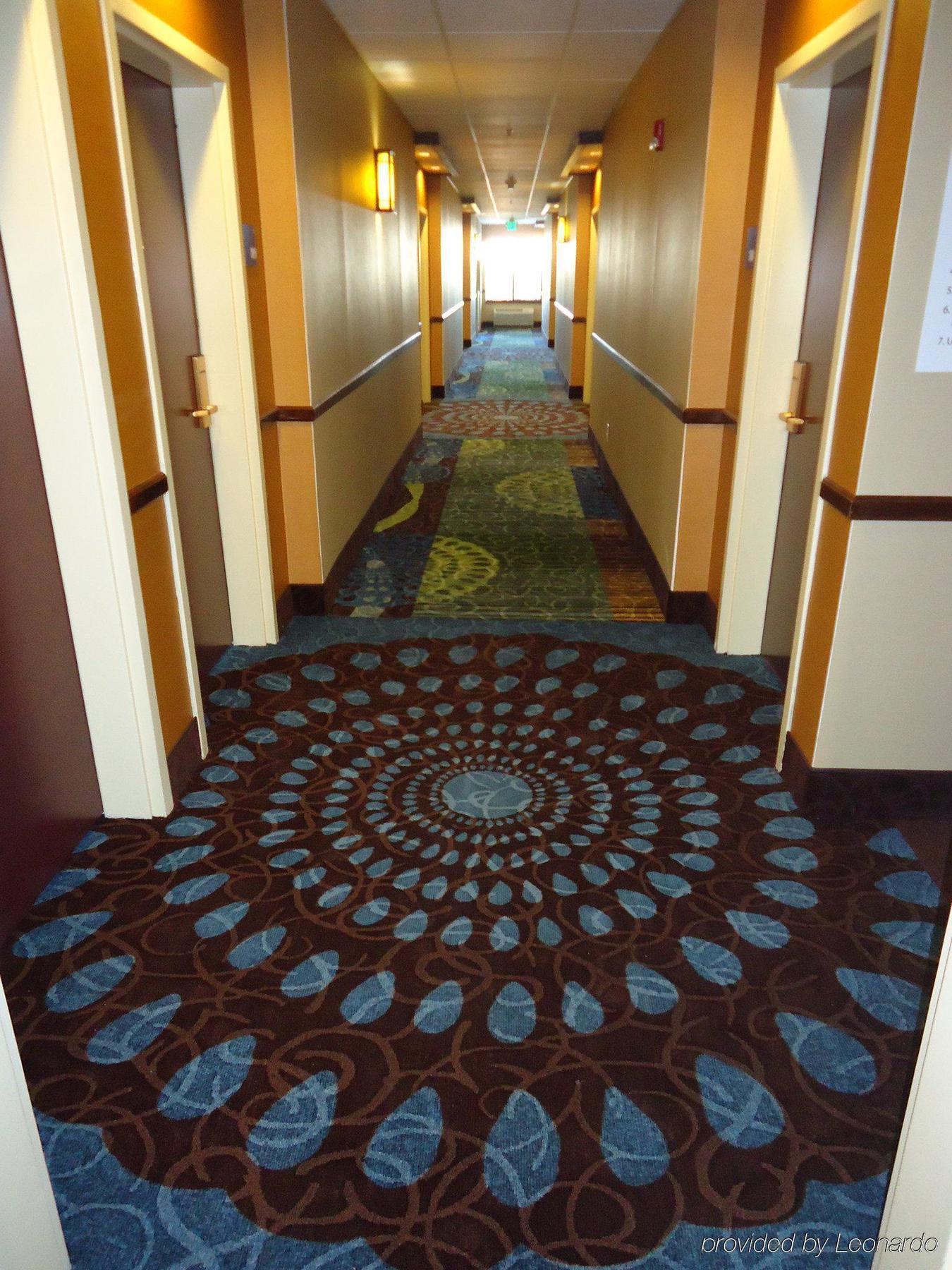 Holiday Inn Express Hotel & Suites Anniston/Oxford By Ihg Dalaman gambar