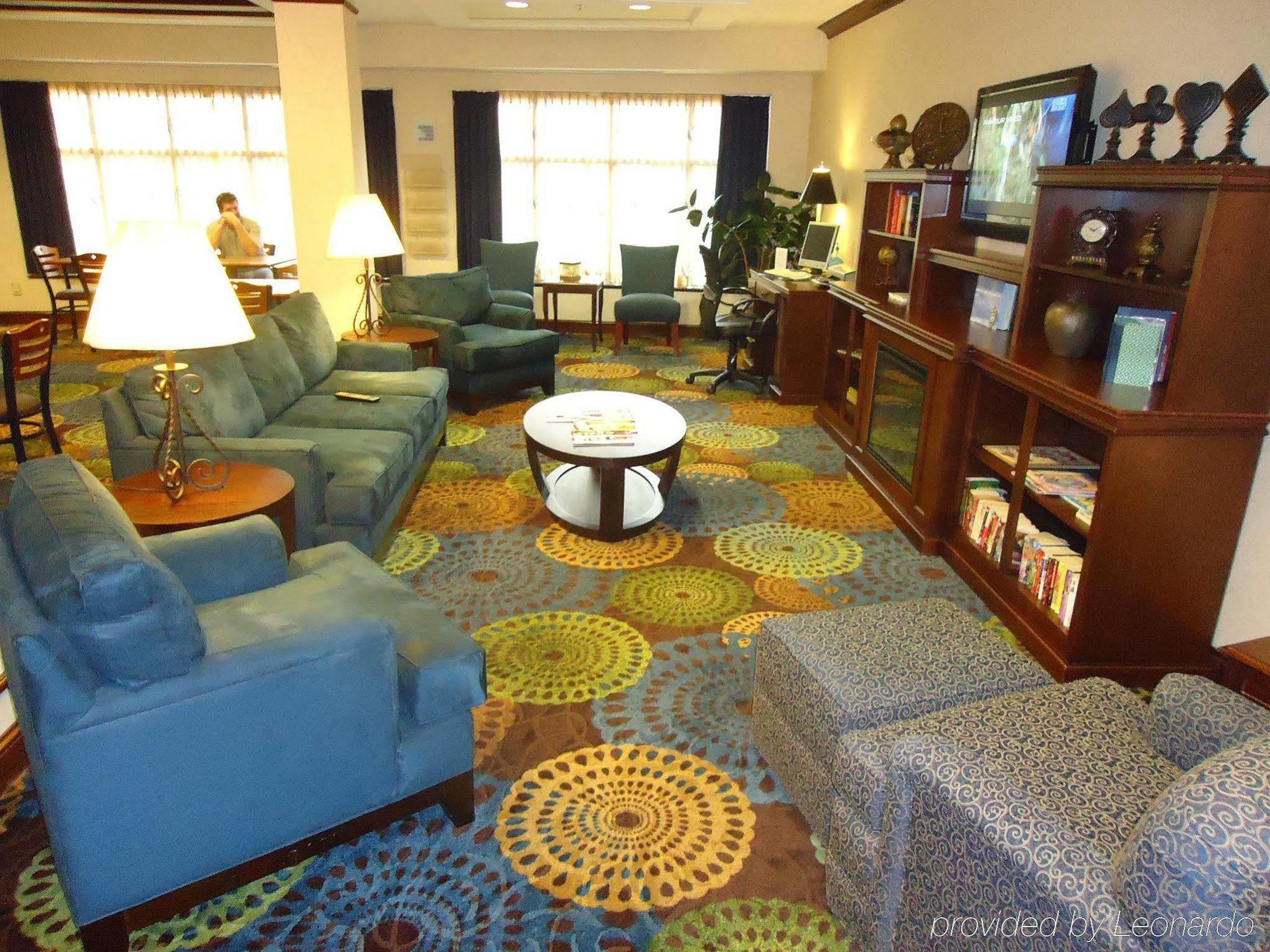 Holiday Inn Express Hotel & Suites Anniston/Oxford By Ihg Dalaman gambar