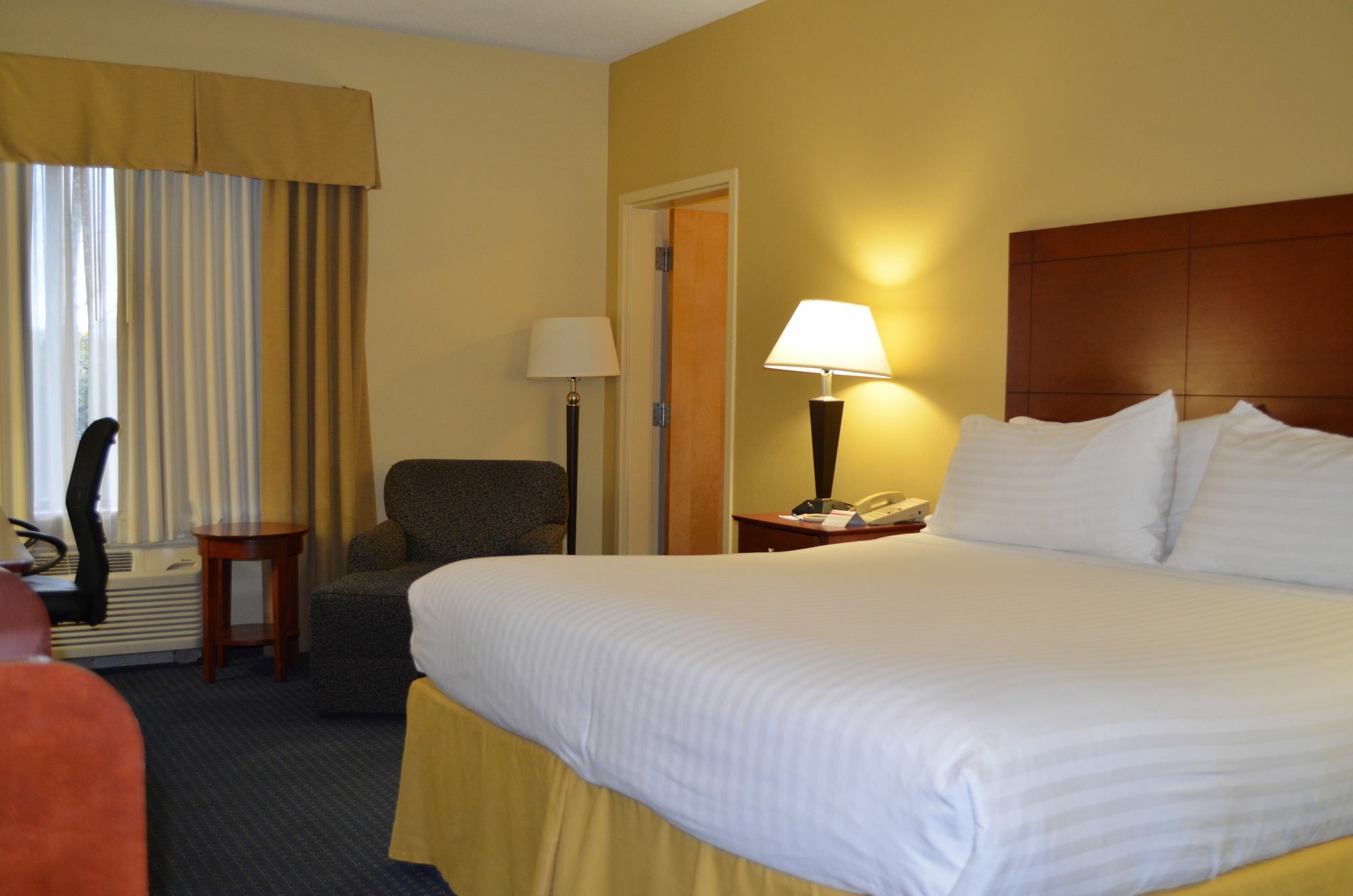 Holiday Inn Express Hotel & Suites Anniston/Oxford By Ihg Luaran gambar